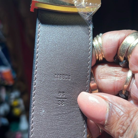 Louis Vuitton Monogram reversible belt - Picture 6 of 10